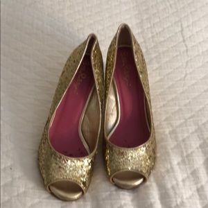 Sparkle gold Lilly Pulitzer wedges